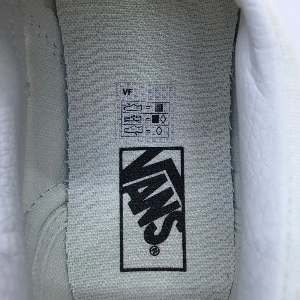 Vans Kids Classic Slip-On Rainbow Star Glitter White Canvas Shoes Size‎ 2.5 Kids